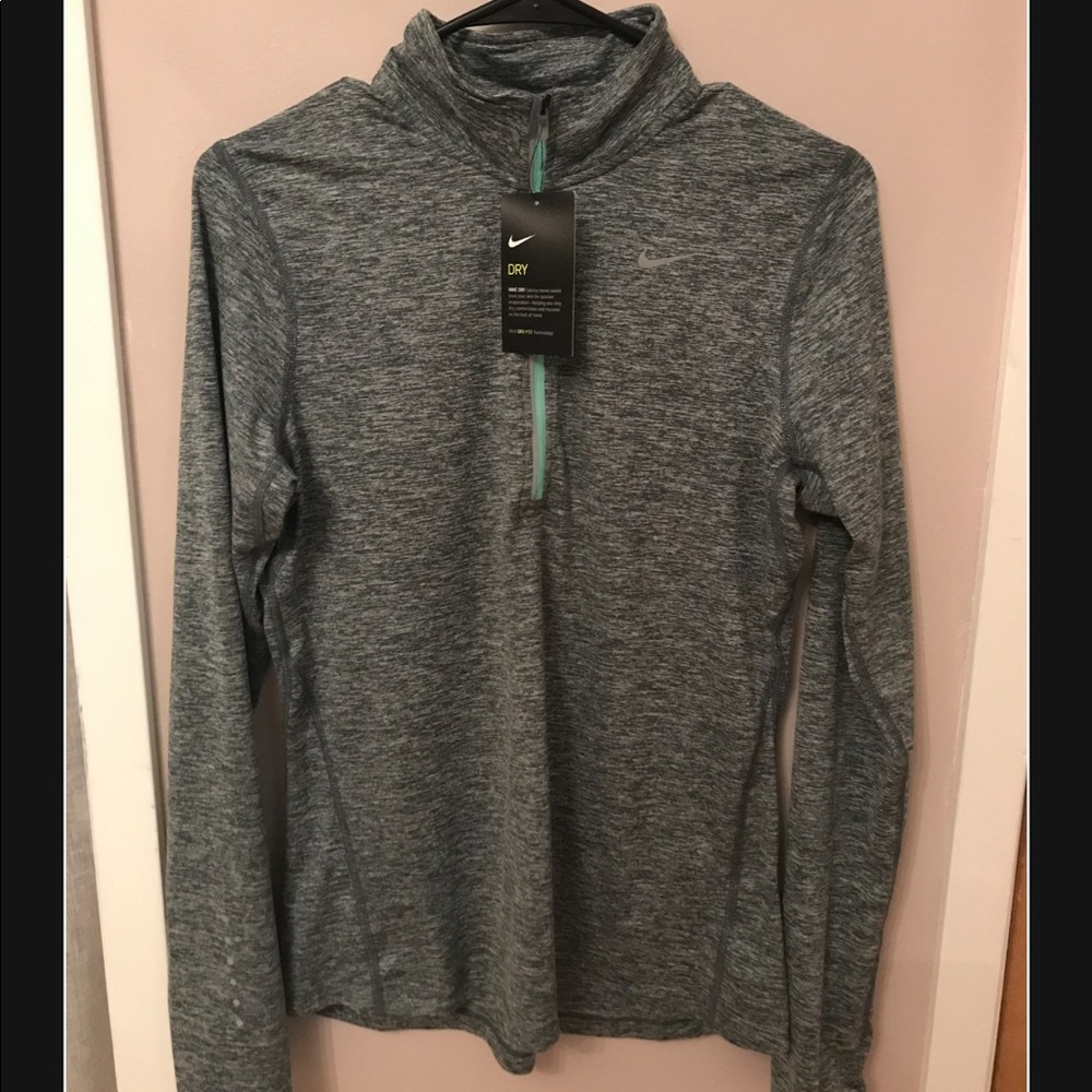 💚NIKE DRYFIT PULLOVER💚